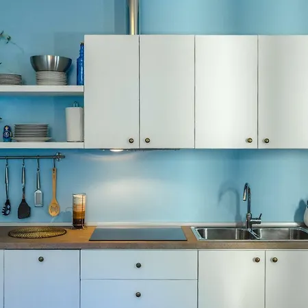 Azzurro Two Bathrooms *